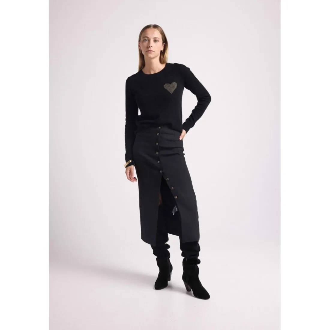 Pull col rond love heritage ZAPHIRA en cachemire noir et cœur dore
