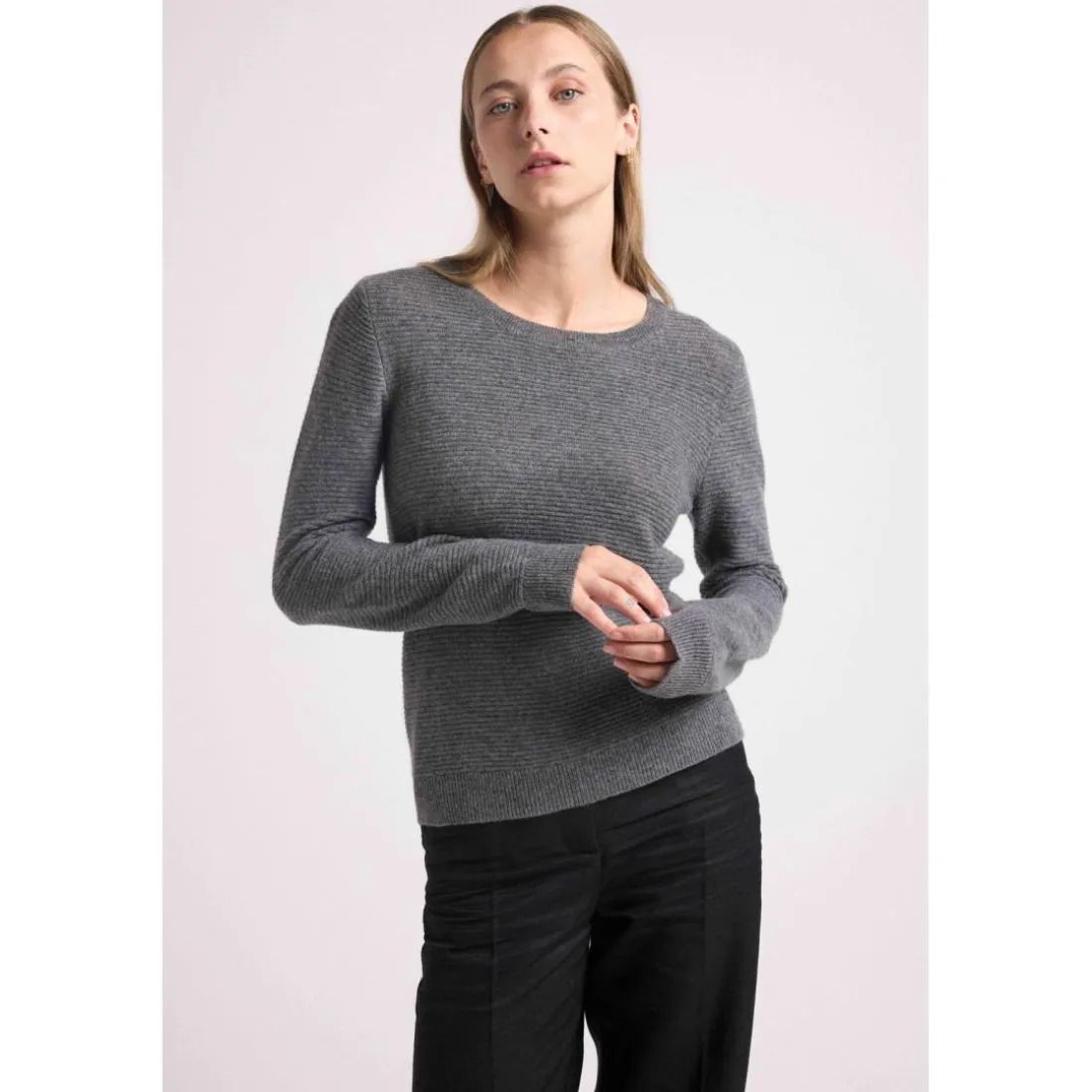 Pull col rond mailles plates JULIETTE en cachemire gris