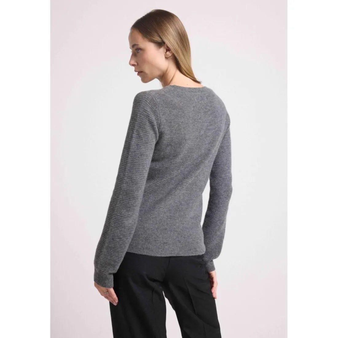 Pull col rond mailles plates JULIETTE en cachemire gris