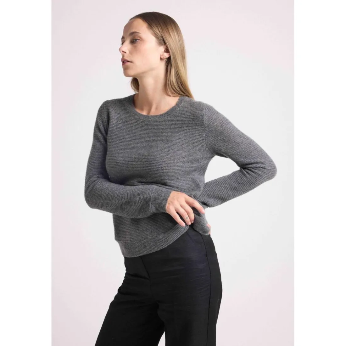 Pull col rond mailles plates JULIETTE en cachemire gris