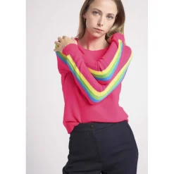Pull col rond manches bandes arc en ciel SALSA en cachemire rose fluo
