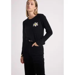 Pull col rond marguerite ROSE en cachemire noir