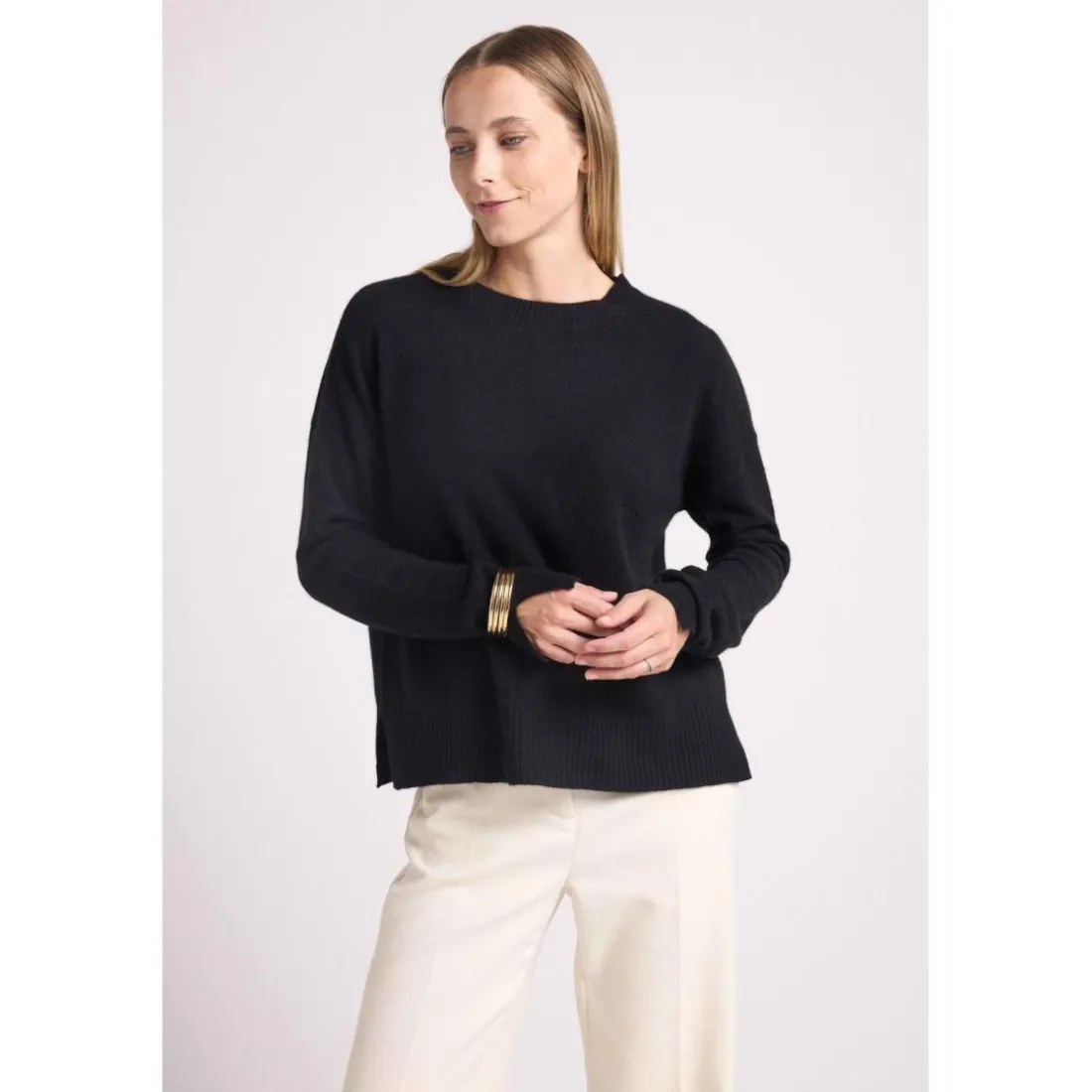 Pull col rond oversize ROMY en cachemire noir