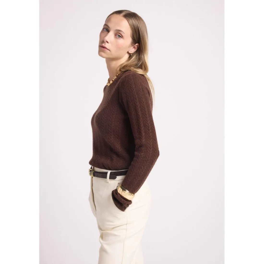 Pull col rond torsades MILENA en cachemire chocolat