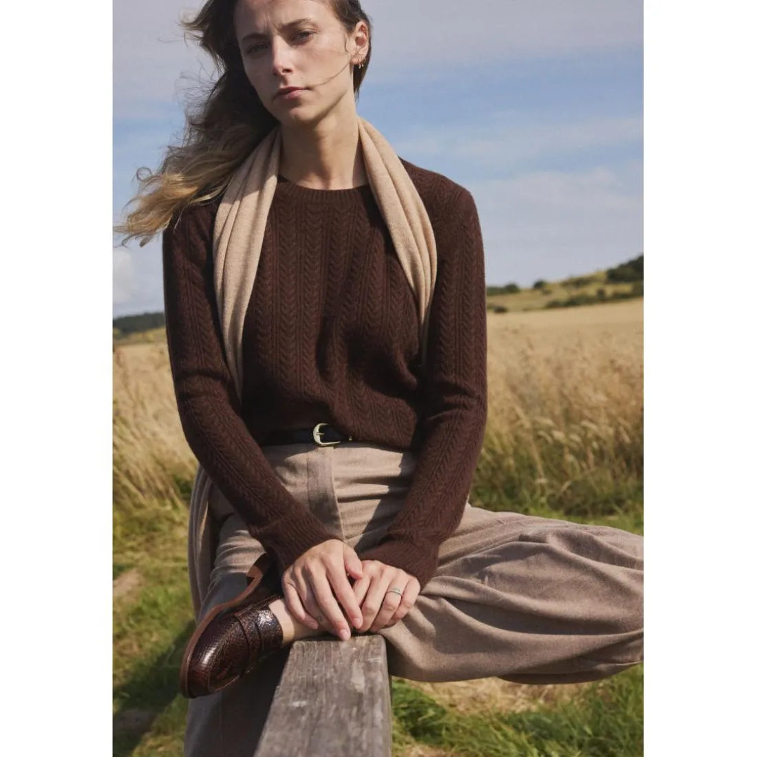 Pull col rond torsades MILENA en cachemire chocolat