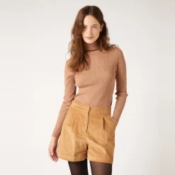 Pull col roule maille fantaisie beige en viscose