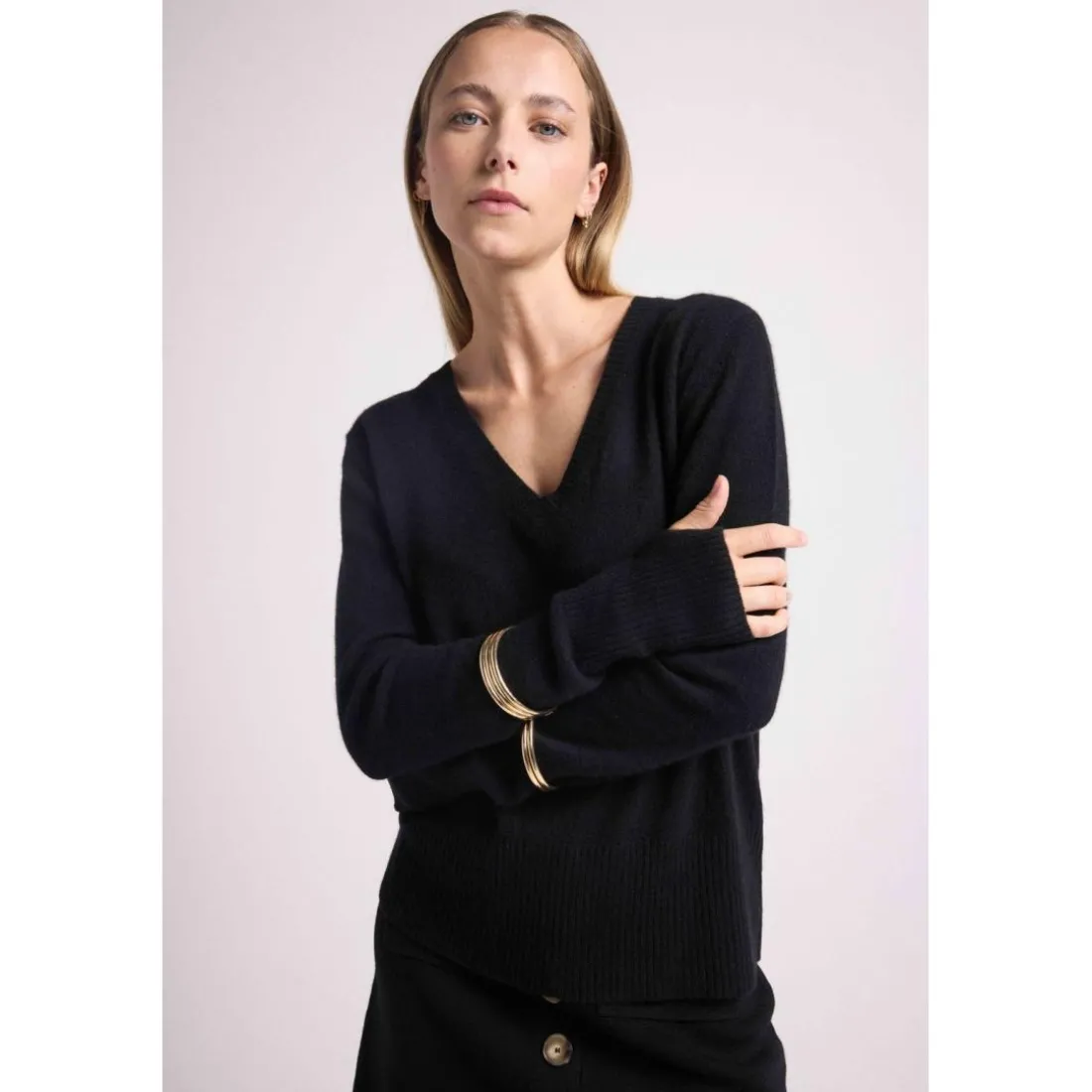 Pull col V manches mitaines ANNA en cachemire noir