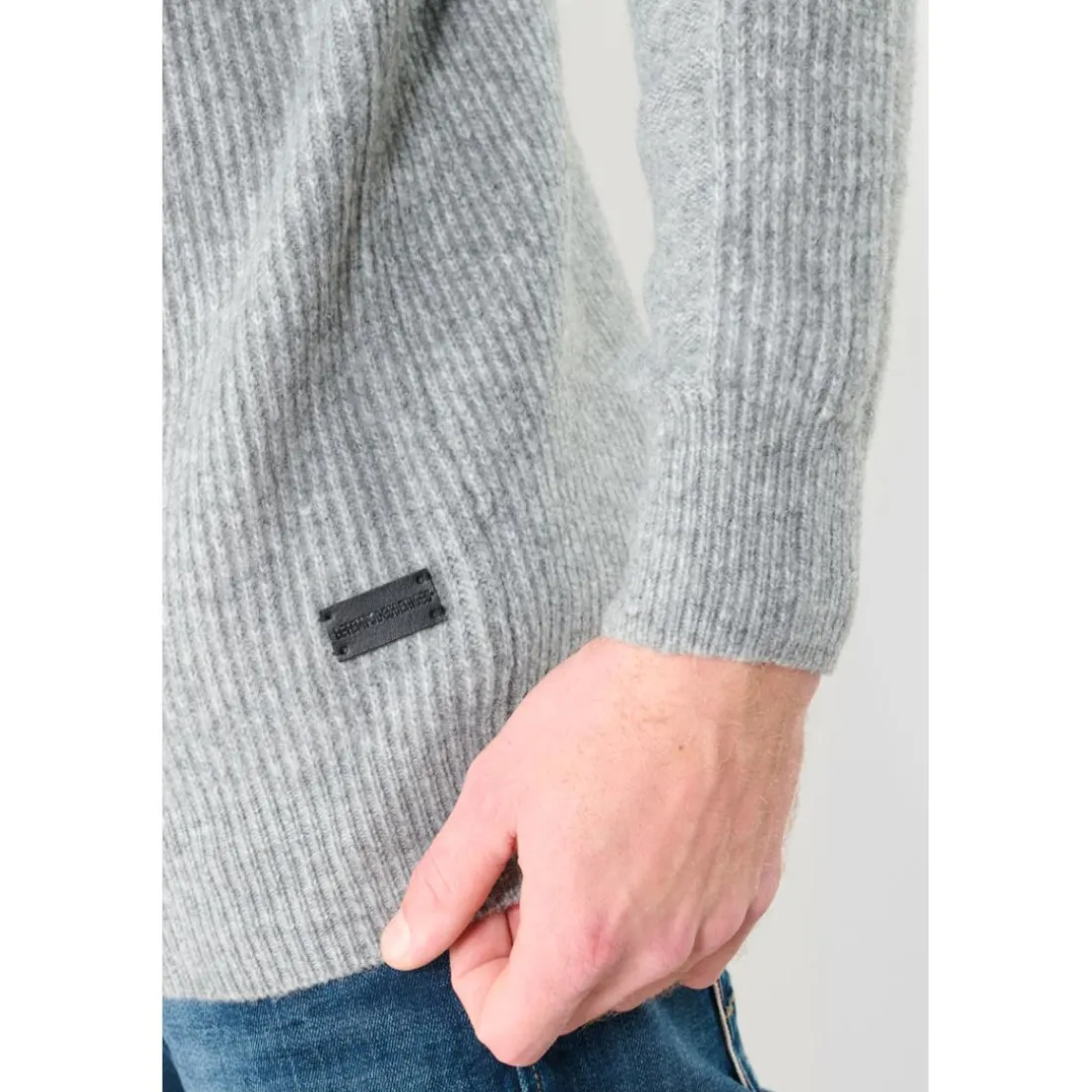 Pull DOISE gris en nylon Ezra