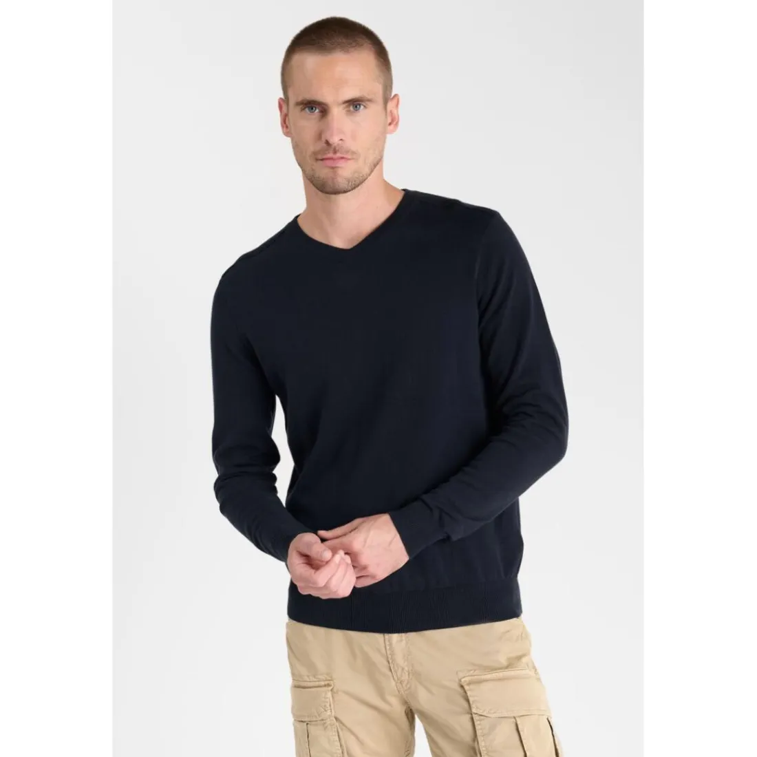 Pull en fine maille IBAR bleu Hal