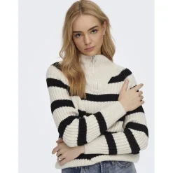 Pull en maille col haut col haut gris clair Sofia