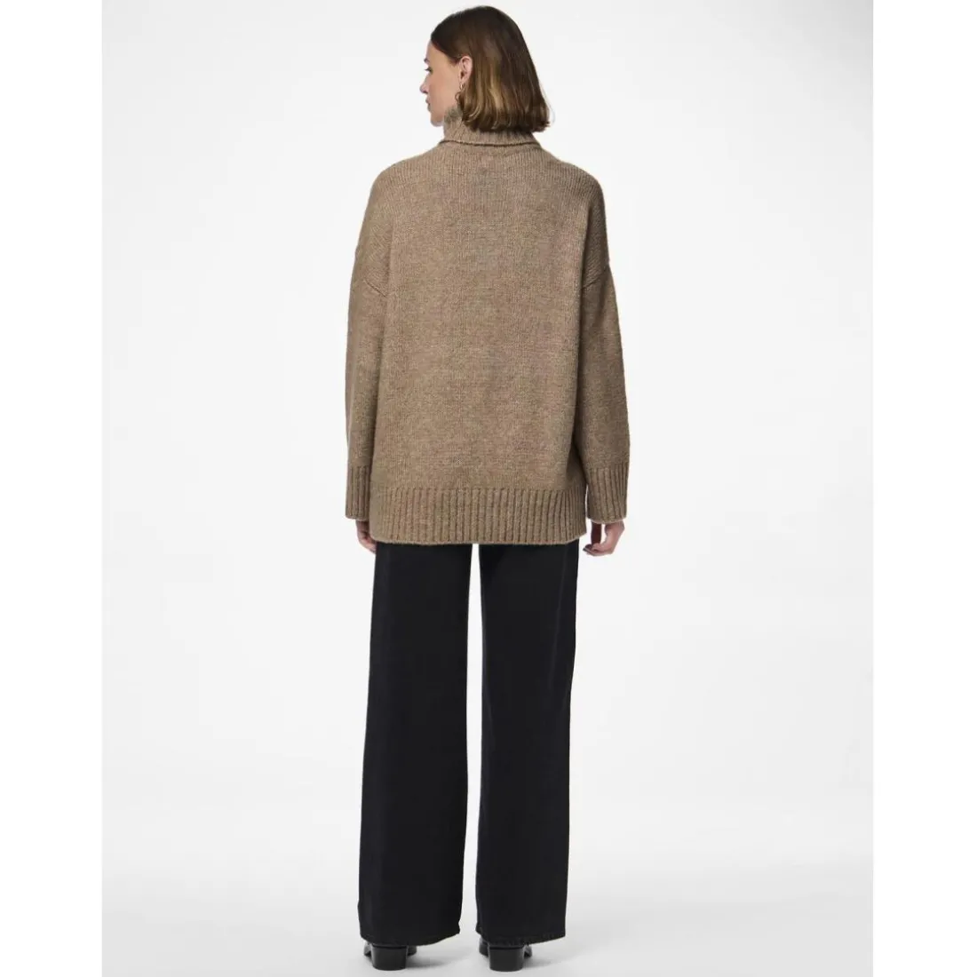 Pull en maille col montant marron Tara