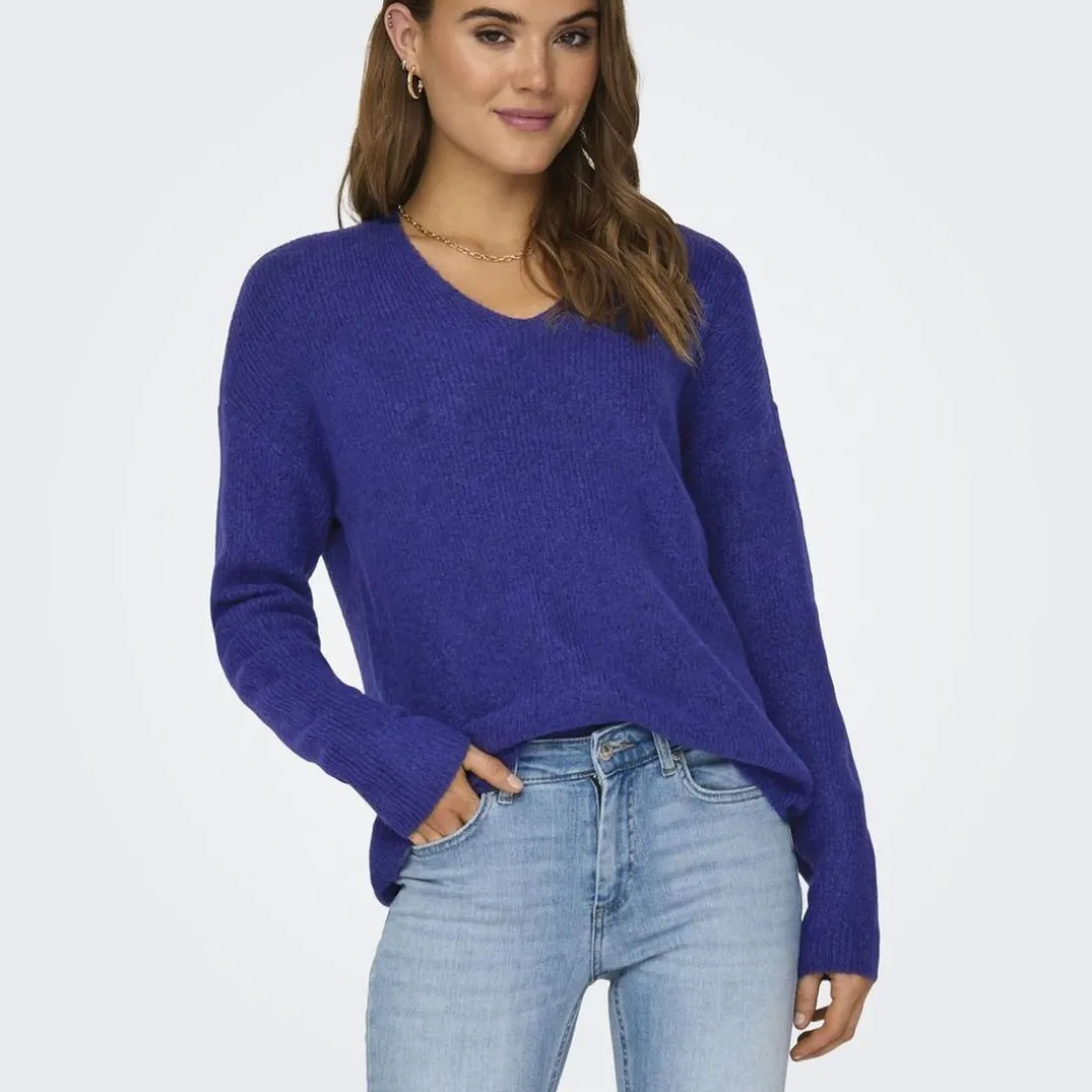 Pull en maille col V Camilla bleu Léa Jade