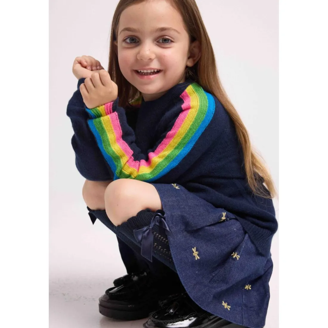 Pull enfant col rond bandes multicolores LUZ en cachemire bleu marine