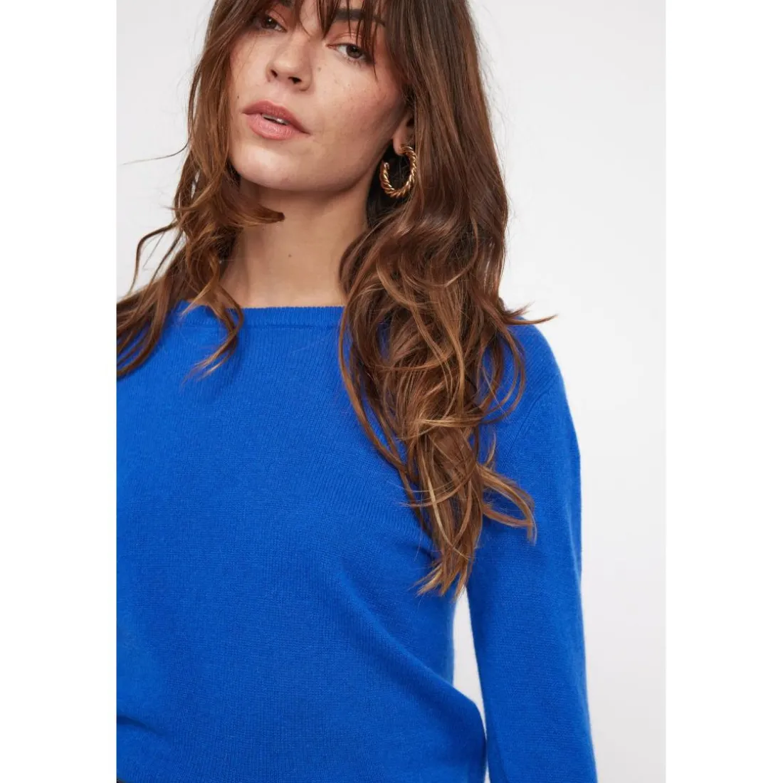 Pull femme col rond ZARA en cachemire bleu flashy