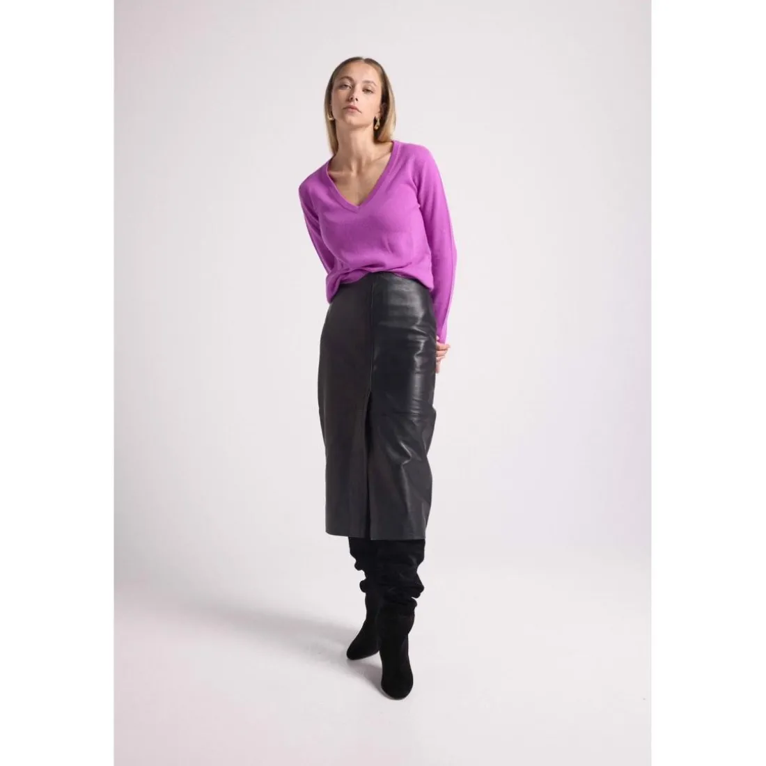 Pull femme col V ZEFINA en cachemire violet