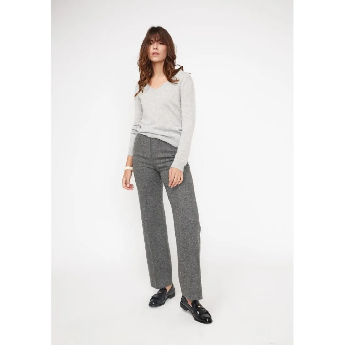 Pull femme col V ZEFINA en cachemire gris perle