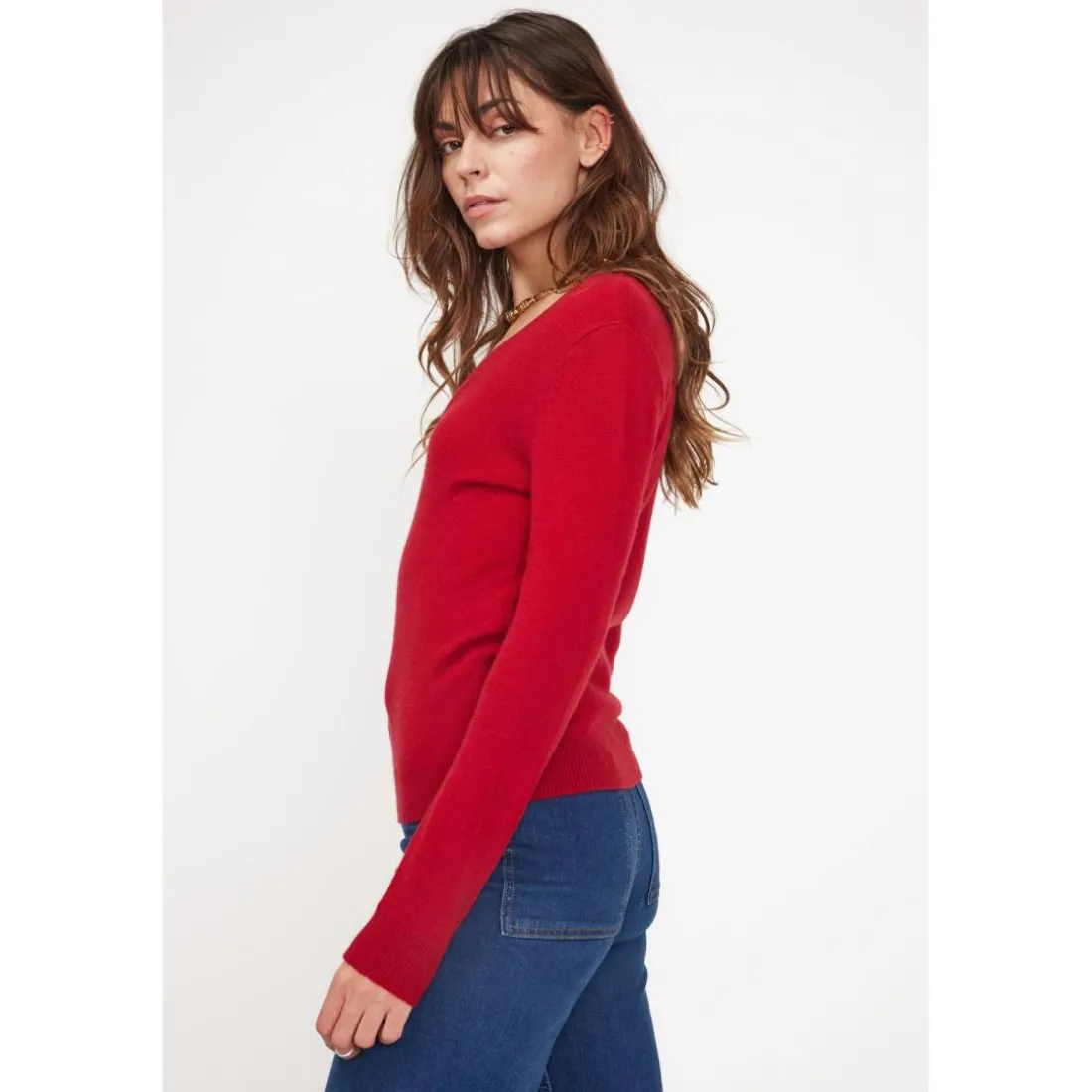 Pull femme col V ZEFINA en cachemire rouge