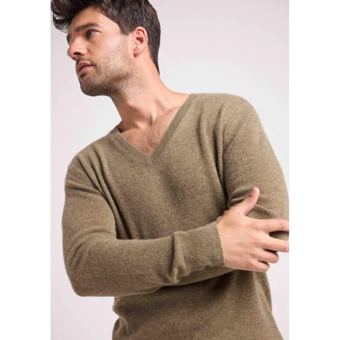 Pull homme col V ZAHER en cachemire kaki