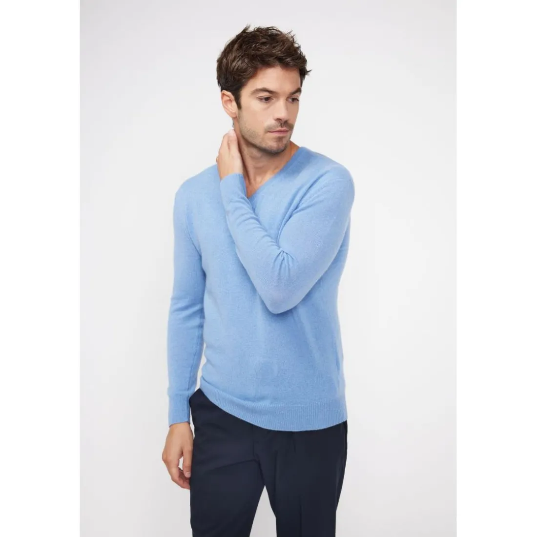 Pull homme col V ZAHER en cachemire bleu ciel