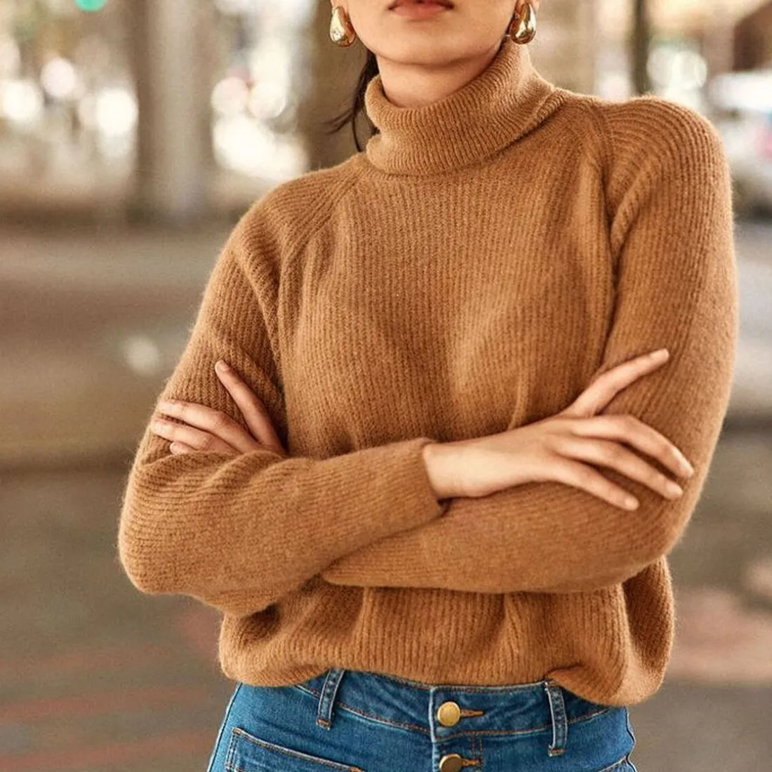 Pull MONA camel