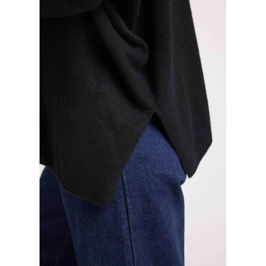 Pull poncho femme ZANCHA en cachemire noir
