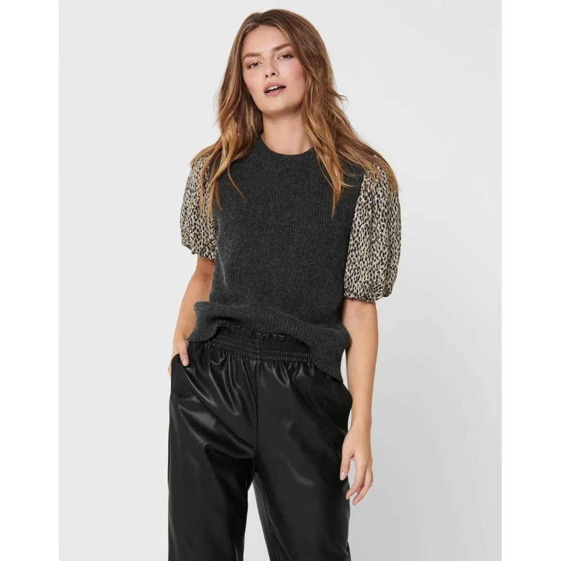 Pull sans manches gris