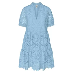 Robe babydoll broderie anglaise bleu en coton