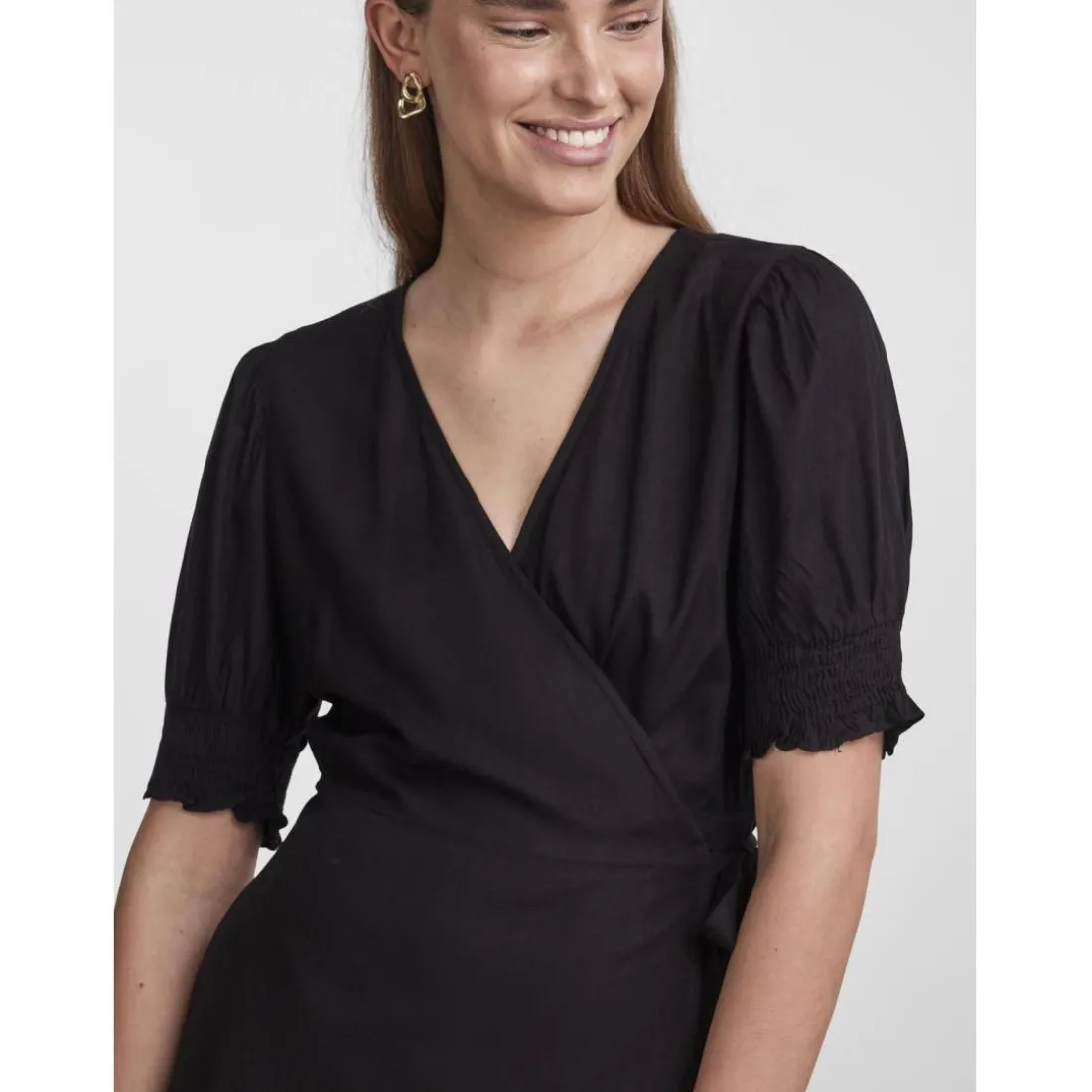 Robe cache-coeur noir en viscose Skye
