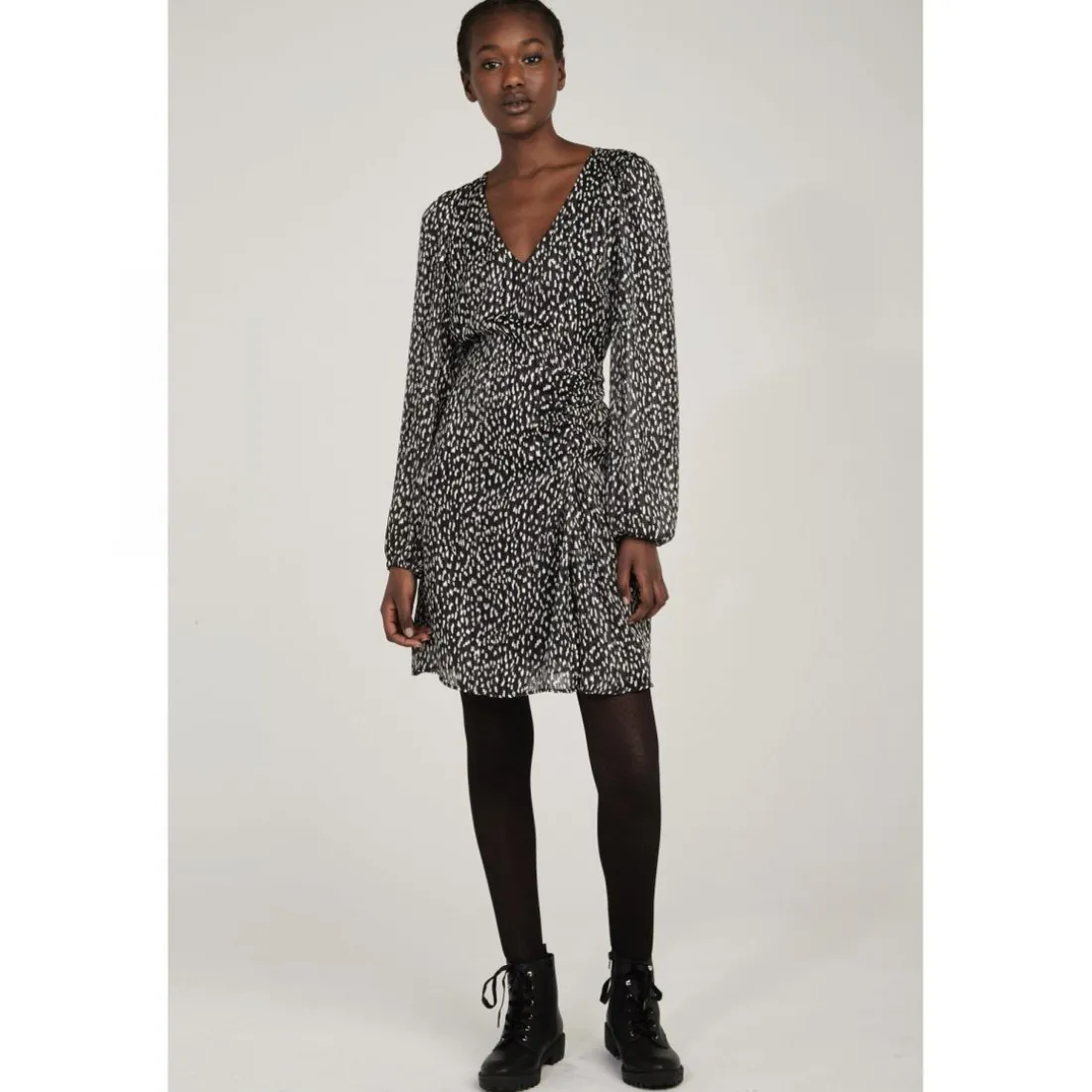 Robe courte à imprimé fantaisiste