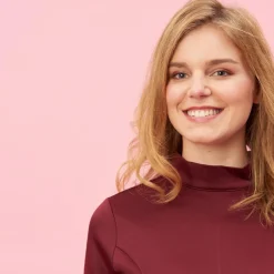 Robe courte cintrée col montant manches 3/4 femme - Rouge