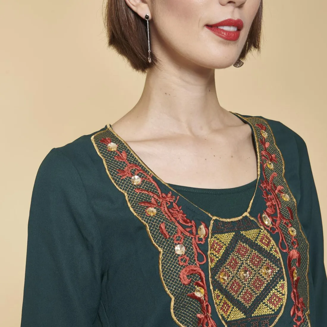 Robe courte col en V brodé manches longues évasées femme - Vert Bouteille