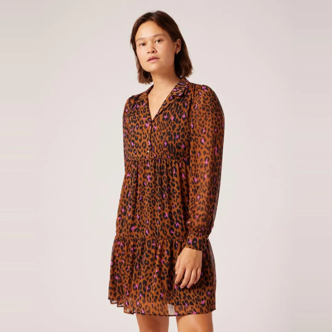Robe courte imprimée marron