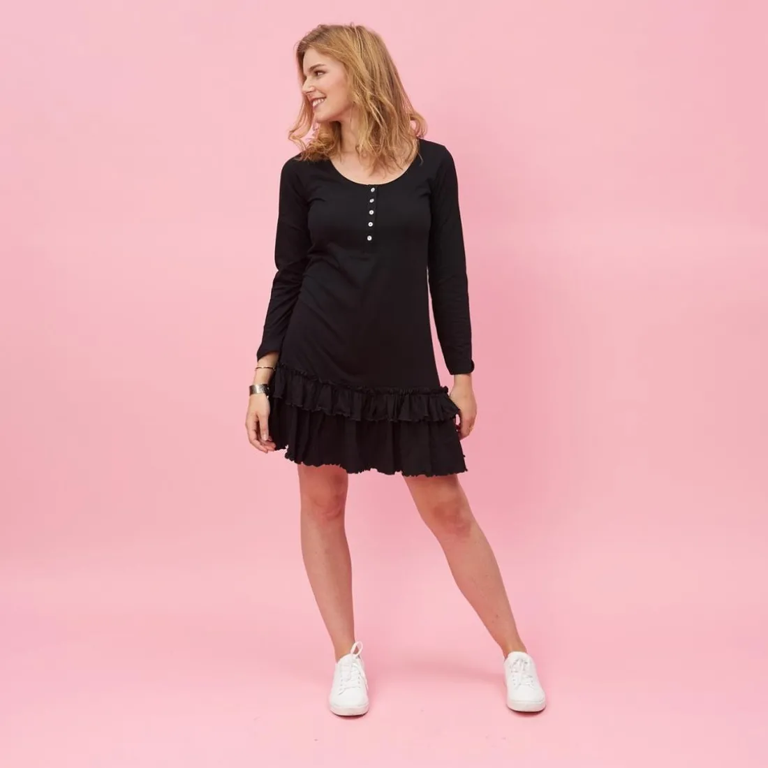 Robe courte manches longues ajustables bas volanté imprimé dos femme - Noir en coton