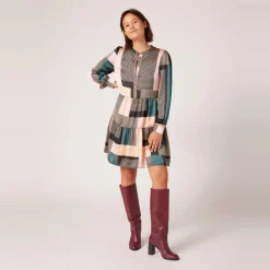 Robe courte motifs asymétriques multicolore