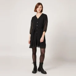 Robe courte noire cintrée
