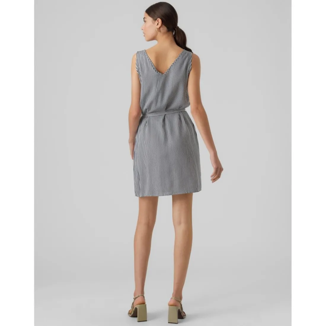 Robe courte Regular Fit Rayures Col en V Sans manches Court blanc Mia