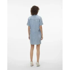 Robe en denim fermeture par bouton court col chemise manches avec revers manches courtes bleu Sam