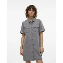 Robe en denim fermeture par bouton court col chemise manches avec revers manches courtes gris Bella