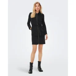 Robe en denim Manches longues Ceinture accentuant la taille Au-dessus du genou noir