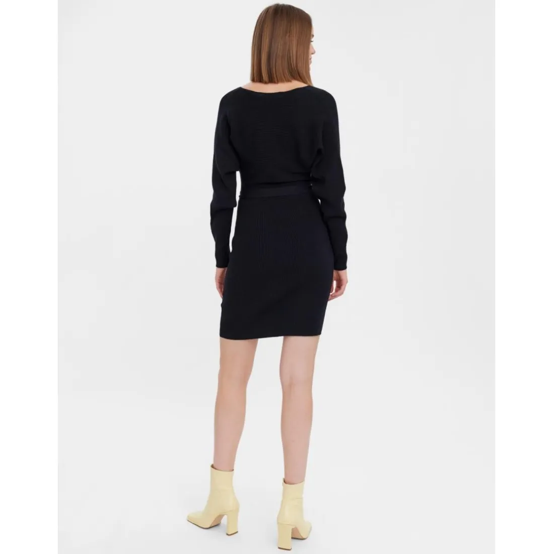 Robe en maille fermeture à scratch au-dessus du genou poignets côtelés col en v manches chauve-souris manches longues noir Sue