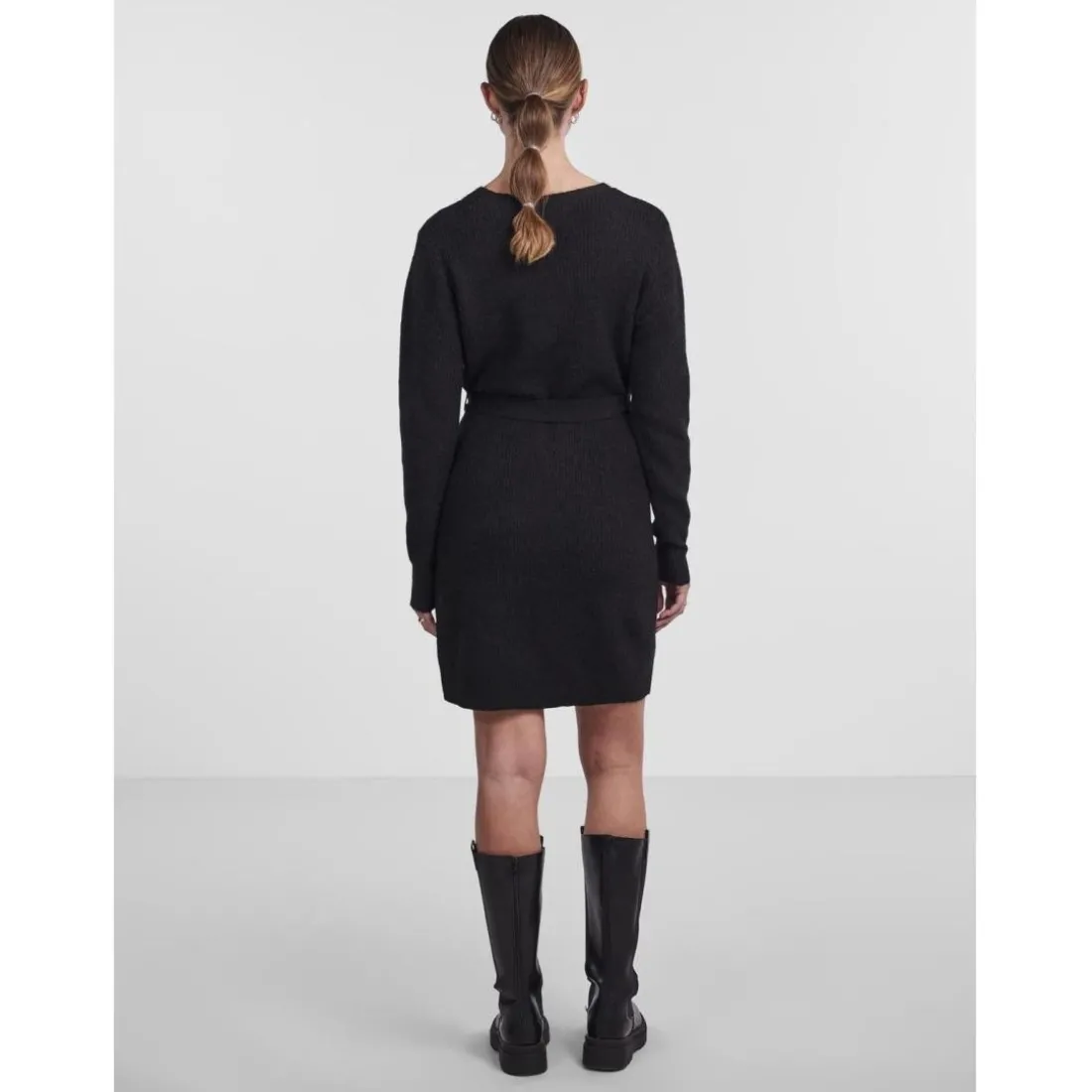 Robe en maille manches longues noir Nea