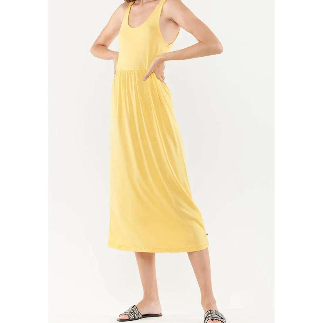 Robe longue plissée LALY jaune