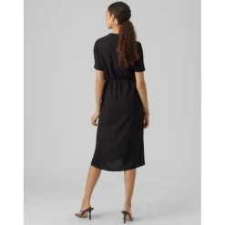 Robe longue Regular Fit Col en V Manches courtes Au-dessus du genou noir Jade