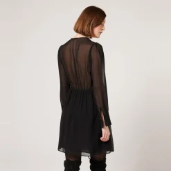 Robe noir