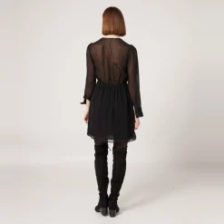 Robe noir