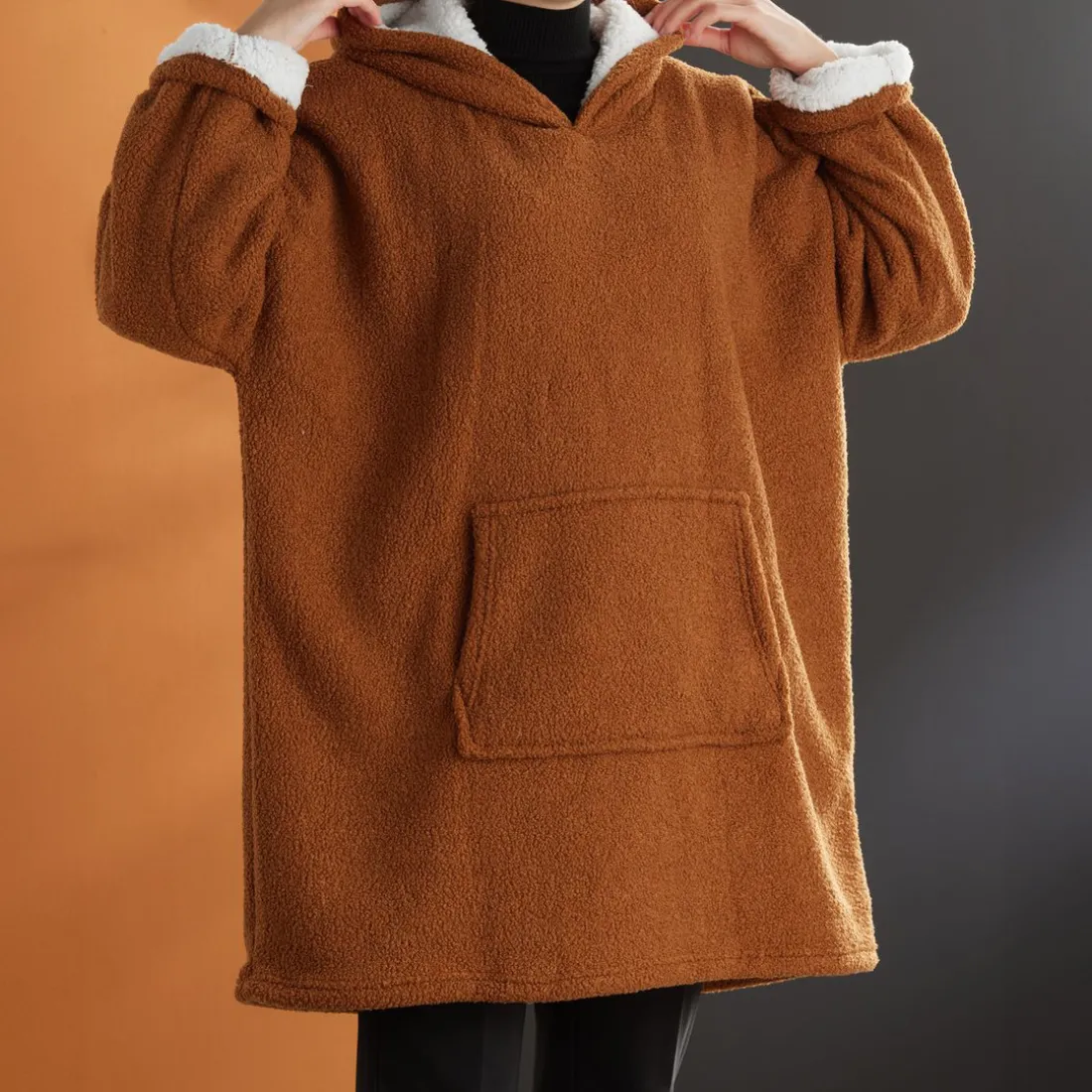 Sweat Plaid Bouclette en polyester CAPUCHE 70 x 87 MOKA Caramel