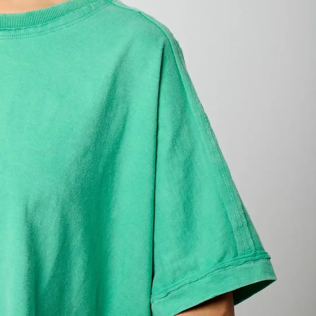 Tee Shirt Manches Courtes VISON menthe en coton blanc