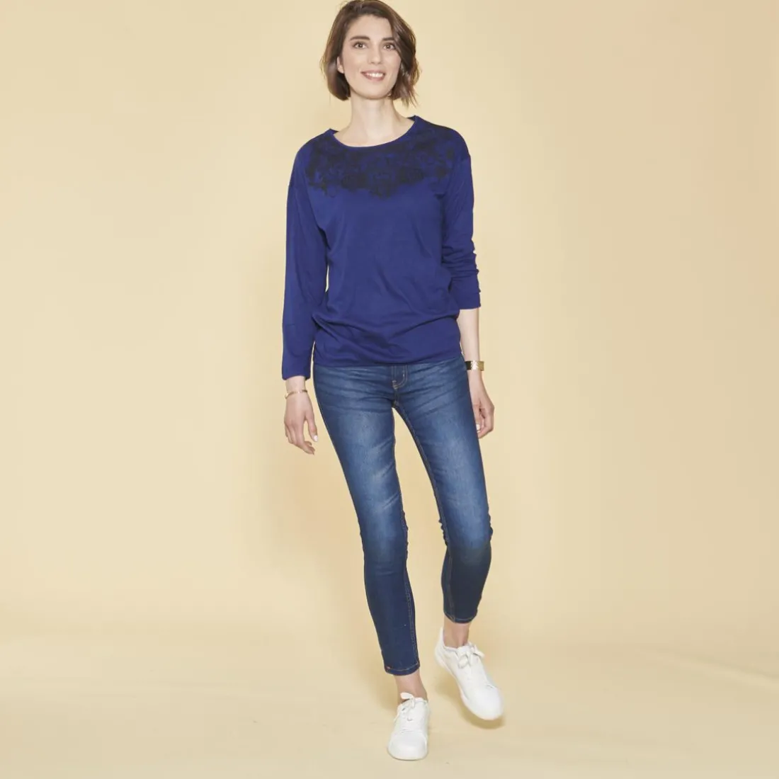 Tee-shirt bas et manches longues élastiqués dentelle imprimée femme - Bleu Dur en coton