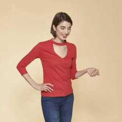 Tee-shirt col en V devant et dos manches 3/4 femme - Rouge