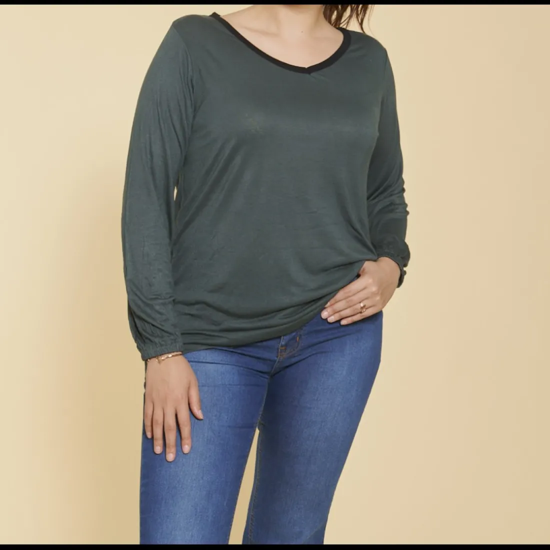 Tee-shirt col V ouverture dos avec noeuds manches longues grandes tailles femme - Vert Bouteille en coton